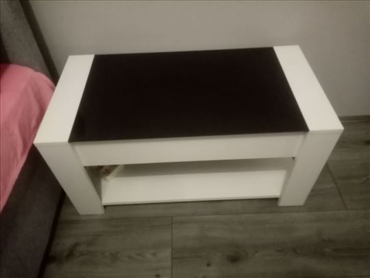 Sobni stocic kao NOV