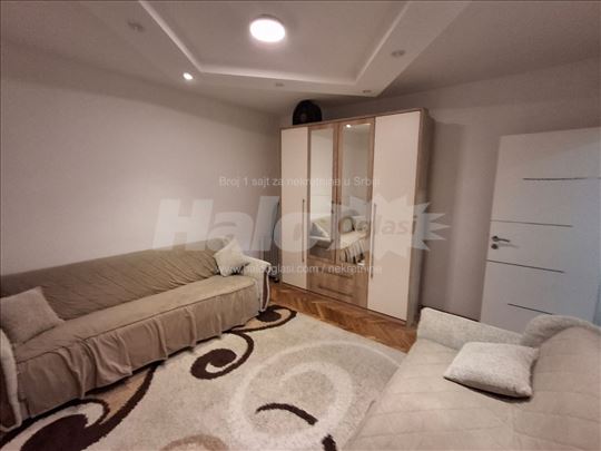 Stan u strogom centru