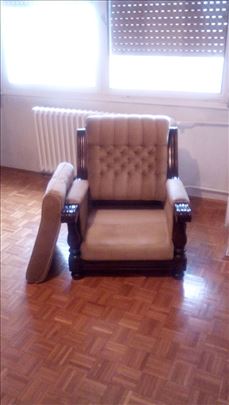 Velika fotelja + stolica puno drvo