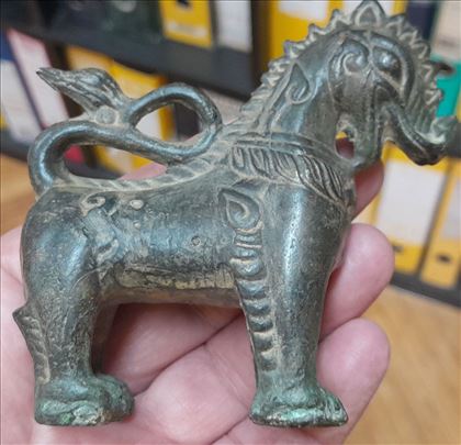 Early 20th cent Bronze Thai singha dog 