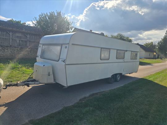 Fendt Kamp prikolica