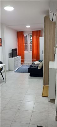 Garsonjera, Medaković 3