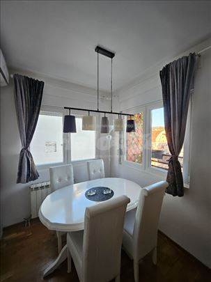 Izdaje se lep,namešten stan