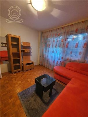 Izdaje se troiposoban stan - Kumodraž 2 - 75m2