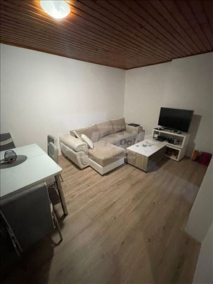 Izdajem stan u strogom centru