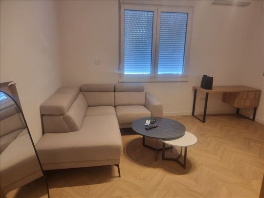 Jednosoban stan kod Pravnog fakulteta