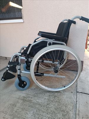 Kvalitetna invalidska kolica ottobock nemačka 