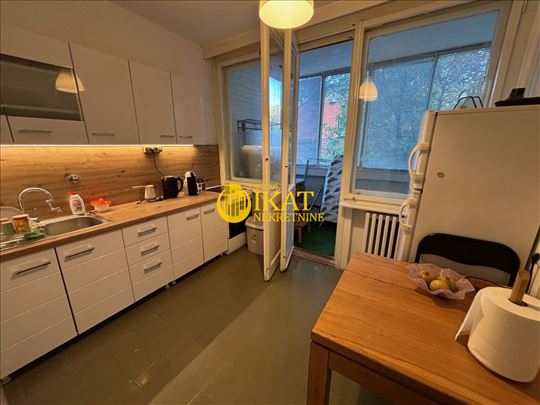 Lion, Bulevar Kralja Aleksandra, 80m2