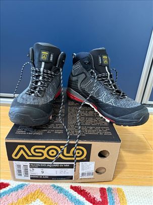 Muske planinarske cipele - lake.