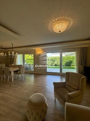 Rezidencija bezvremenske elegancije i diskrecije I