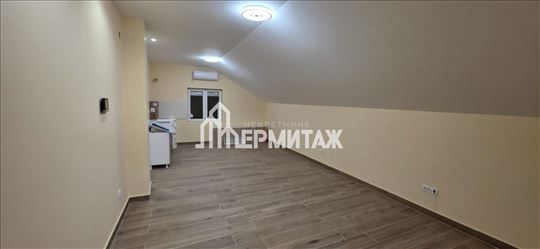 Uknjižen | Nova Pazova | Odmah useljiv