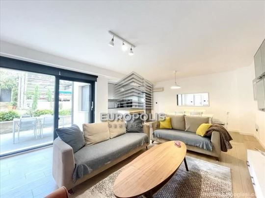 Velika porodična kuća na ekskluzivnoj lokaciji ID#