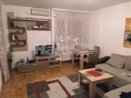 1.5 blok 30, 41m², VI sprat, uknjižen, bez tereta