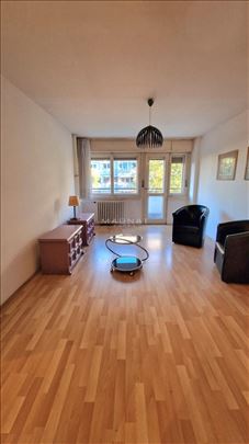 Arena - Novi Merkator - Odlična prilika, adaptibil