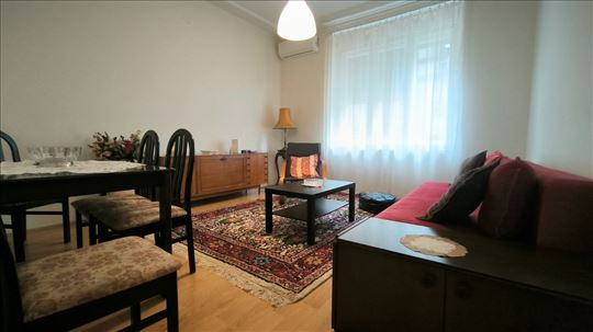 Centar,Vukov spomenik, 2.0, Mali troškovi režija