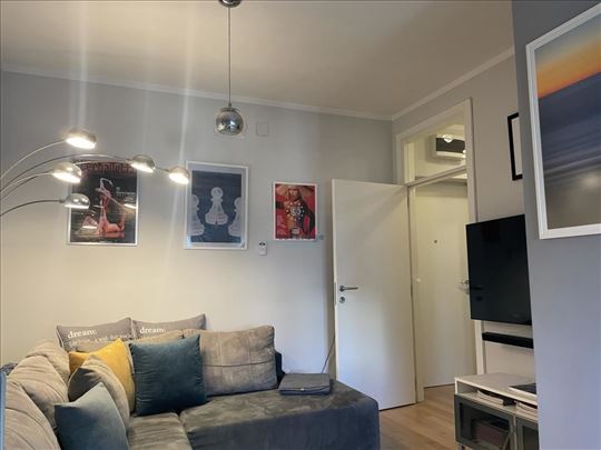 Dorćol, Cara Lazara, 45 m2