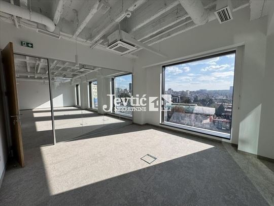 Poslovni prostor u ekskluzivnoj poslovnoj zgradi