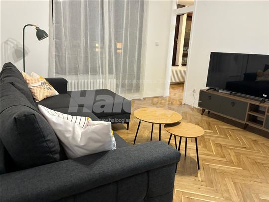 Renoviran stan Gornji Dorcol, Rige od Fere