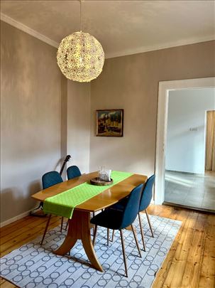 Slavija-Hram 76m2, I sprat, renoviran, uknjižen