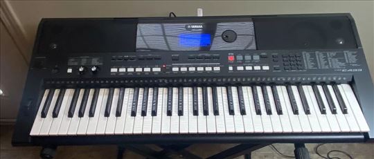 Yamaha PSR E-433