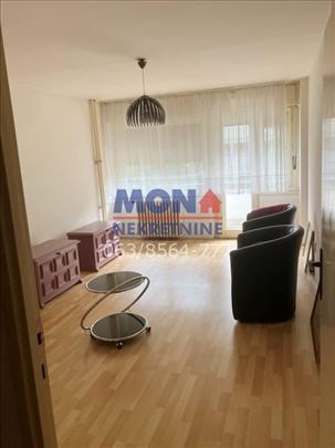 Arena, 45m2, veoma lako adaptibilan u 2.0