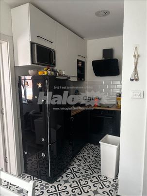 De Lux opremljen stan