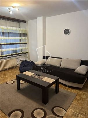 Dvosoban stan u 63. bloku ID#12852