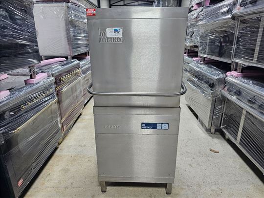 Grbić. Masina za pranje posudja meiko