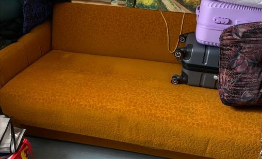 Kauč na rasklapanje 10€