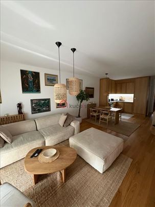 Kompletno namešten novogradnja lux