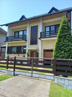 Kuća,Bukovac,Centar,kv: 300.00, € 240000, ID: 3000