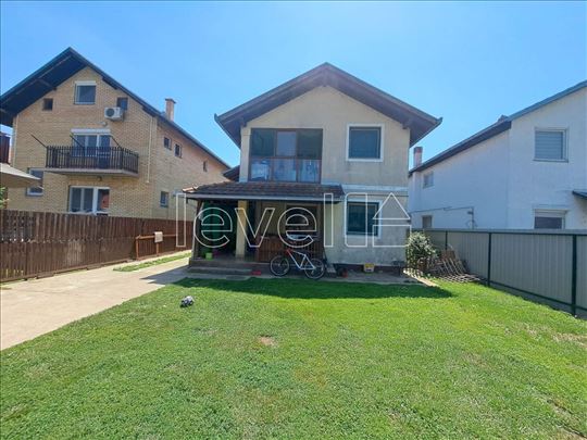 Kuća,Futog,Stari Futog,kv: 107.00, € 250000, ID: 3