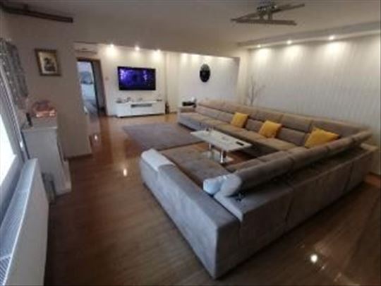 Kuća,Futog,Stari Futog,kv: 145.00, € 300000, ID: 3