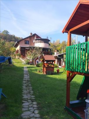 Kuća,Ledinci,Ledinci,kv: 138.00, € 220000, ID: 300