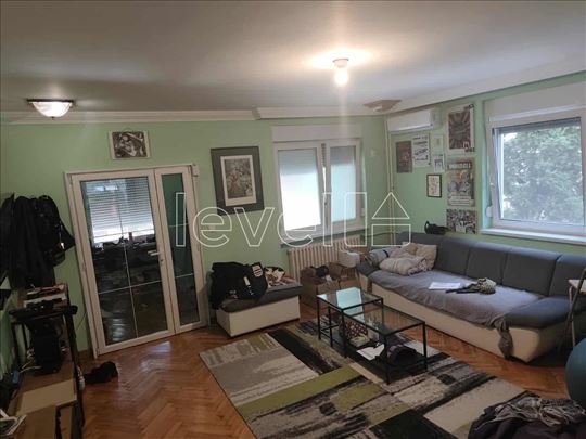 Kuća,Sremska Kamenica,Centar,kv: 220.00, € 240000,