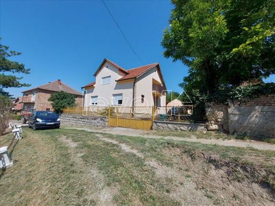 Kuća,Titel,Centar,kv: 114.00, € 79900, ID: 3000191