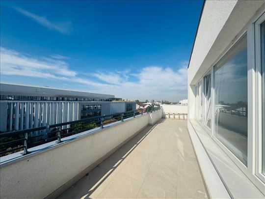 NOVO, Poslovni prostor, Cara Dušana, parking