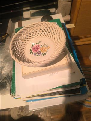 Porcelan cinija, gornji precnik 18.5 cm