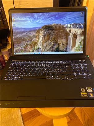 Sony 17-ca FullHD/i5/8gb extra extra extra