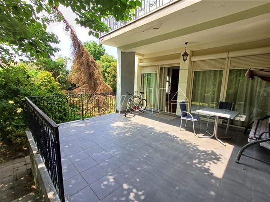 Sremska Kamenica, Stan, 4, 130,00m2