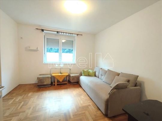 Stan,Novi Sad,Bulevar Evrope,kv: 25.00, € 75000