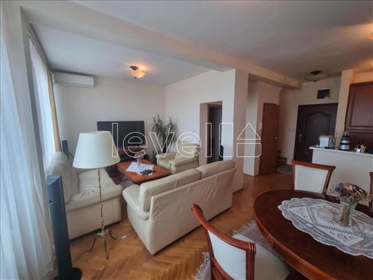 Stan,Novi Sad,Centar,kv: 148.00, € 244200