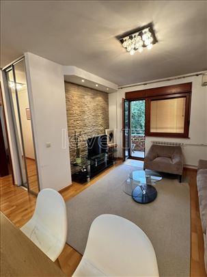 Stan,Novi Sad,Centar,kv: 52.00