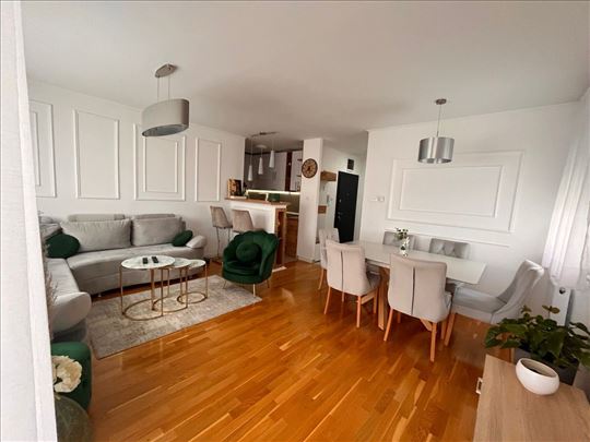 Stan,Novi Sad,Novo Naselje,kv: 100.00, € 250000, I