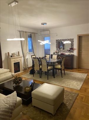 Stan,Novi Sad,Novo Naselje,kv: 120.00, € 300000