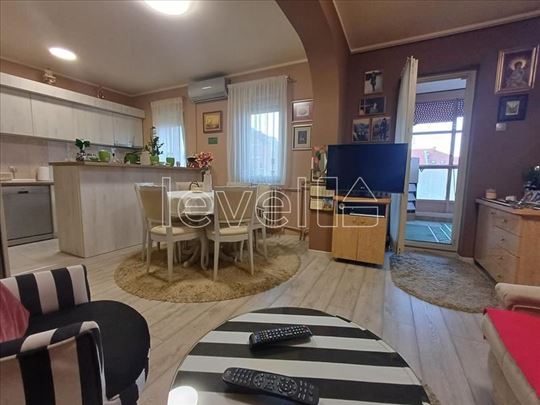 Stan,Novi Sad,Novo Naselje,kv: 55.00, € 120000