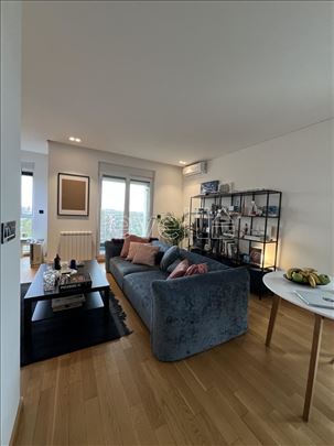 Stan,Novi Sad,Sajam,kv: 60.00, € 220000