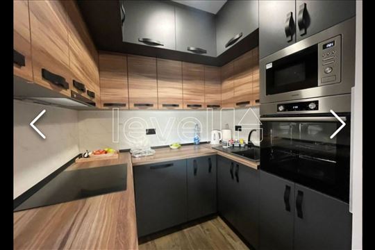 Stan,Novi Sad,Somborska Rampa,kv: 87.00, € 255000,