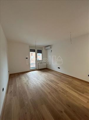 Stan,Novi Sad,Telep,kv: 32.00, € 89600