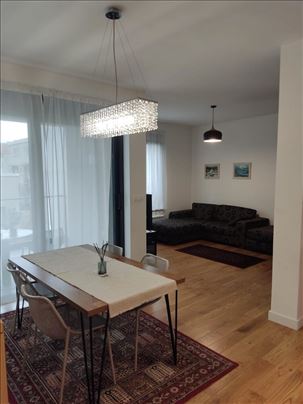 Trosoban lux,sa garažom u novogradnji ID#18827